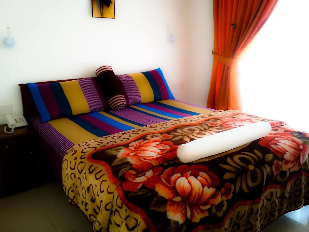 Yoho Toppass Breeze Hotel Nuwara Eliya