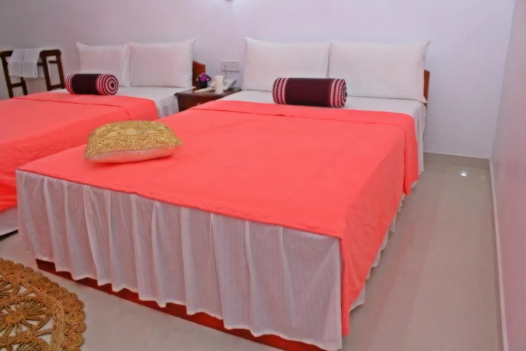 Guest house Yoho Toppass Breeze Hotel Nuwara Eliya