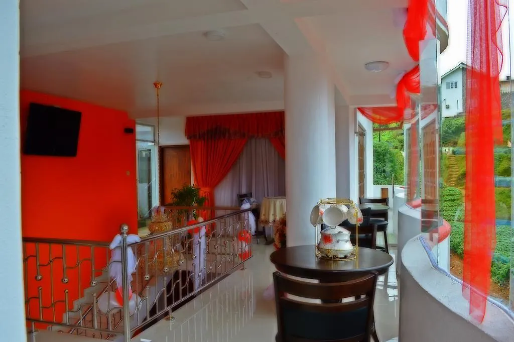 Guest house Yoho Toppass Breeze Hotel Nuwara Eliya