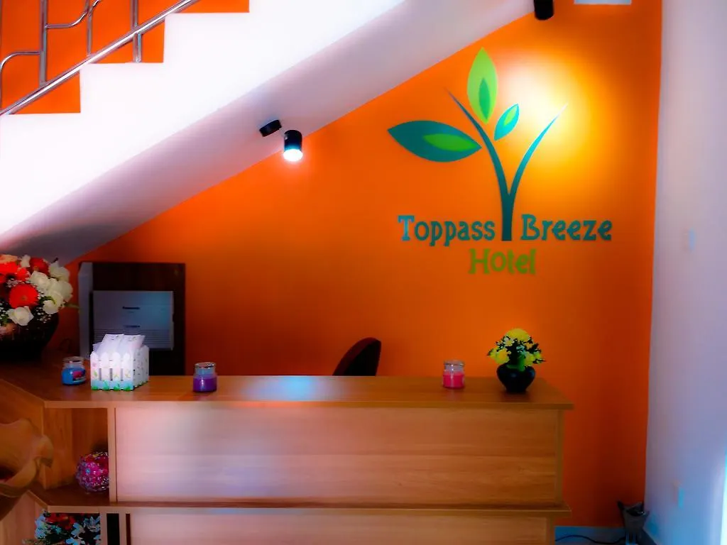 Yoho Toppass Breeze Hotel Nuwara Eliya Sri Lanka