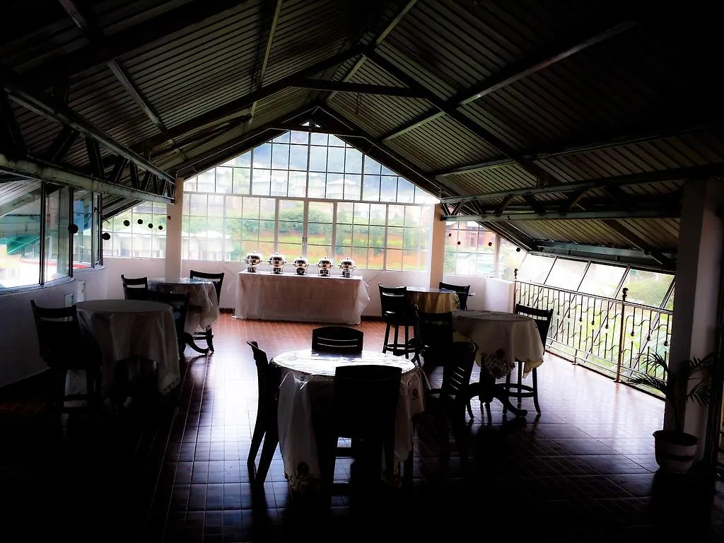 Yoho Toppass Breeze Hotel Nuwara Eliya 2*,  Sri Lanka
