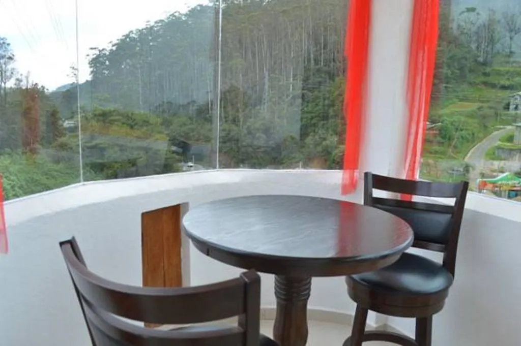 Yoho Toppass Breeze Hotel Nuwara Eliya